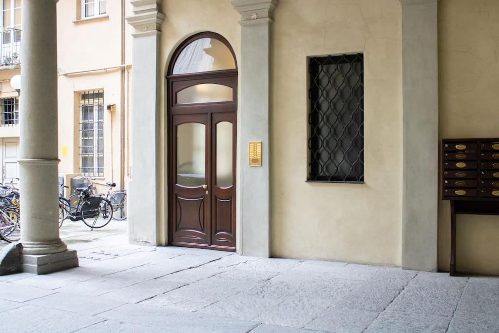 טורינו Centro Deluxe Suite Con Wi-Fi E Netflix מראה חיצוני תמונה