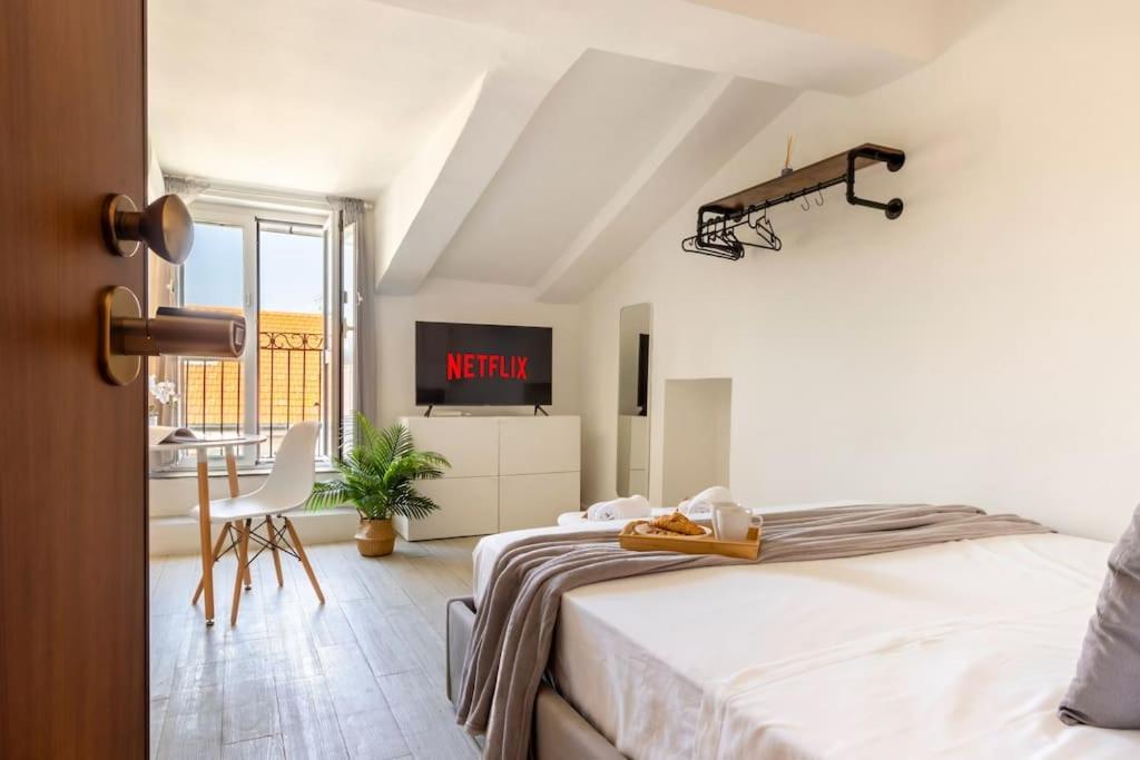 טורינו Centro Deluxe Suite Con Wi-Fi E Netflix מראה חיצוני תמונה